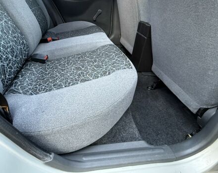 Сірий Деу Сенс, об'ємом двигуна 1.5 л та пробігом 120 тис. км за 2420 $, фото 15 на Automoto.ua