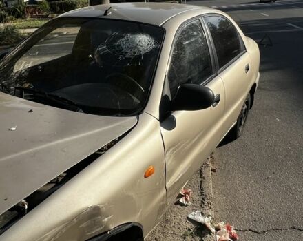 Серый Дэу Сенс, объемом двигателя 1.5 л и пробегом 136 тыс. км за 900 $, фото 3 на Automoto.ua