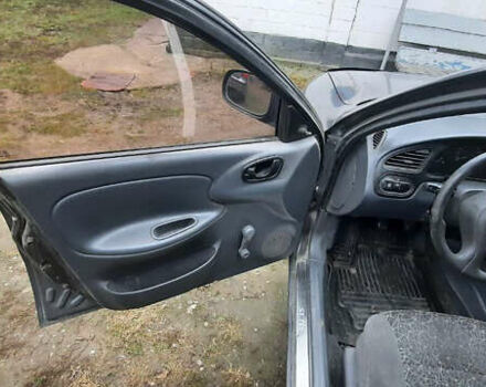 Сірий Деу Сенс, об'ємом двигуна 0 л та пробігом 210 тис. км за 1500 $, фото 4 на Automoto.ua