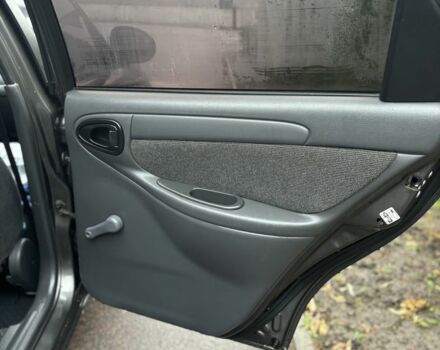 Сірий Деу Сенс, об'ємом двигуна 1.3 л та пробігом 178 тис. км за 2399 $, фото 16 на Automoto.ua