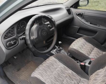 Сірий Деу Сенс, об'ємом двигуна 1.5 л та пробігом 81 тис. км за 2900 $, фото 2 на Automoto.ua