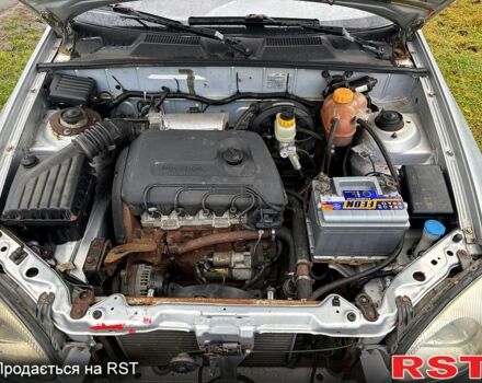 Серый Дэу Сенс, объемом двигателя 1.3 л и пробегом 211 тыс. км за 1200 $, фото 2 на Automoto.ua