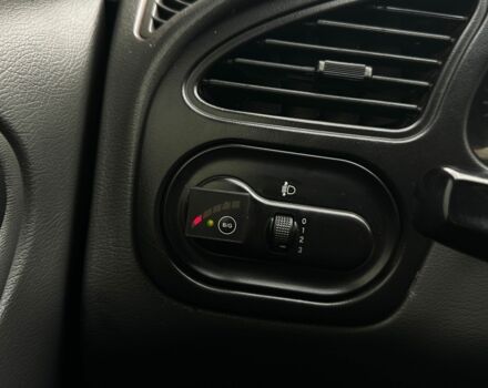 Сірий Деу Сенс, об'ємом двигуна 1.5 л та пробігом 176 тис. км за 3200 $, фото 16 на Automoto.ua