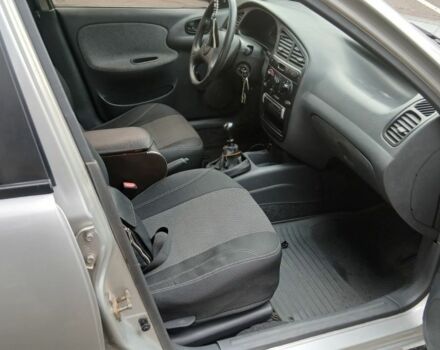 Серый Дэу Сенс, объемом двигателя 1.3 л и пробегом 180 тыс. км за 2000 $, фото 5 на Automoto.ua