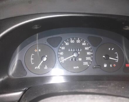 Серый Дэу Сенс, объемом двигателя 1.5 л и пробегом 262 тыс. км за 3000 $, фото 5 на Automoto.ua