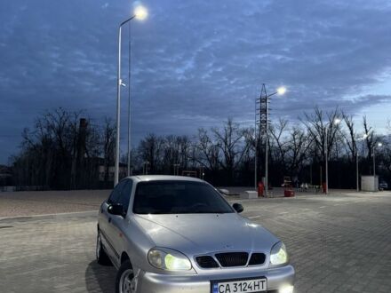 Деу Сенс 1998 у Кривому Розі на Automoto.ua Сірий Деу Сенс, об'ємом двигуна 1.5 л та пробігом 250 тис. км за 3000 $, фото 1 на Automoto.ua