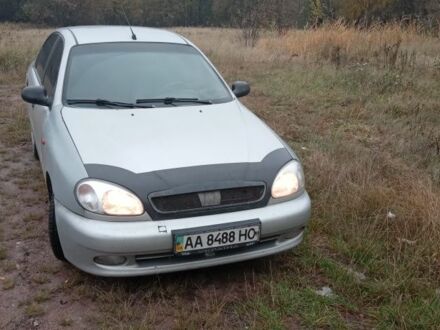Деу Сенс 2001 у Коростене на Automoto.ua Сірий Деу Сенс, об'ємом двигуна 0 л та пробігом 377 тис. км за 1000 $, фото 1 на Automoto.ua