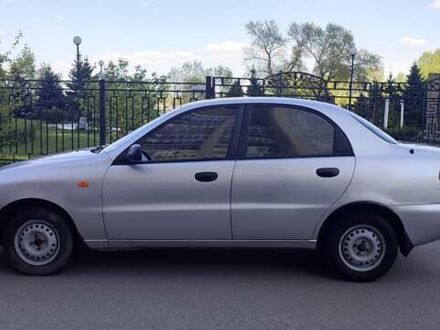 Деу Сенс 2002 у Києві на Automoto.ua Сірий Деу Сенс, об'ємом двигуна 1.3 л та пробігом 272 тис. км за 2200 $, фото 1 на Automoto.ua