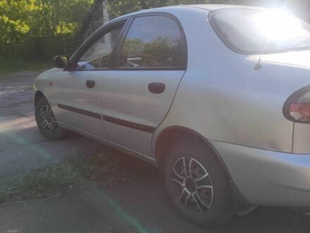 Деу Сенс 2002 у Мене на Automoto.ua Сірий Деу Сенс, об'ємом двигуна 1.3 л та пробігом 290 тис. км за 1500 $, фото 1 на Automoto.ua