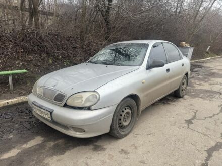 Сірий Деу Сенс, об'ємом двигуна 1.5 л та пробігом 250 тис. км за 800 $, фото 1 на Automoto.ua