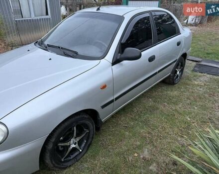 Деу Сенс 2003 у Синельниковом на Automoto.ua Сірий Деу Сенс, об'ємом двигуна 1.5 л та пробігом 150 тис. км за 2300 $, фото 1 на Automoto.ua