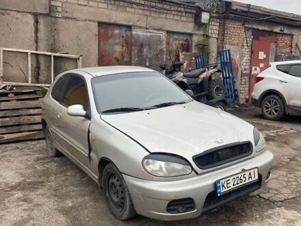 Серый Дэу Сенс, объемом двигателя 1.6 л и пробегом 150 тыс. км за 1900 $, фото 1 на Automoto.ua