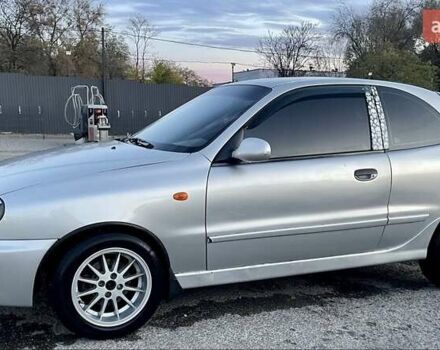 Серый Дэу Сенс, объемом двигателя 1.6 л и пробегом 325 тыс. км за 3100 $, фото 1 на Automoto.ua