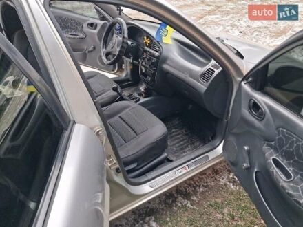 Серый Дэу Сенс, объемом двигателя 1.3 л и пробегом 300 тыс. км за 1500 $, фото 1 на Automoto.ua