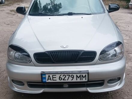 Деу Сенс 2003 у Вольногорске на Automoto.ua Сірий Деу Сенс, об'ємом двигуна 1.5 л та пробігом 209 тис. км за 2800 $, фото 1 на Automoto.ua