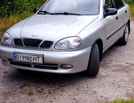 Серый Дэу Сенс, объемом двигателя 1.3 л и пробегом 210 тыс. км за 2300 $, фото 1 на Automoto.ua