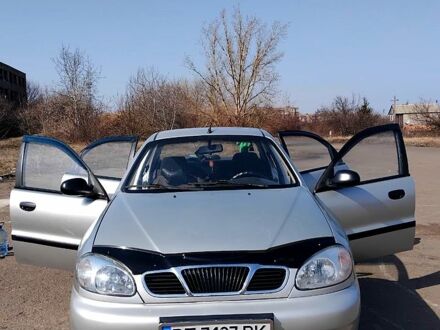 Деу Сенс 2003 у Краматорске на Automoto.ua Сірий Деу Сенс, об'ємом двигуна 1.3 л та пробігом 246 тис. км за 2200 $, фото 1 на Automoto.ua