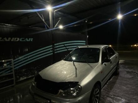 Дэу Сенс 2003 в Коростене на Automoto.ua Серый Дэу Сенс, объемом двигателя 1.3 л и пробегом 2 тыс. км за 1400 $, фото 1 на Automoto.ua