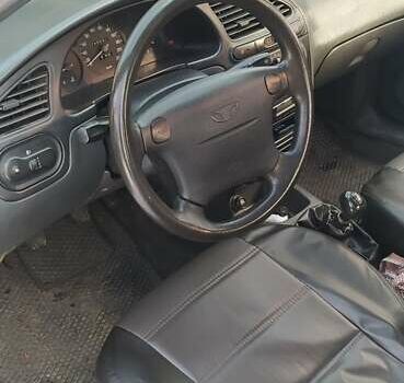 Сірий Деу Сенс, об'ємом двигуна 1.3 л та пробігом 247 тис. км за 1300 $, фото 1 на Automoto.ua