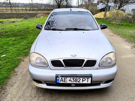Деу Сенс 2004 у Миколаєві на Automoto.ua Сірий Деу Сенс, об'ємом двигуна 1.3 л та пробігом 0 тис. км за 1000 $, фото 1 на Automoto.ua