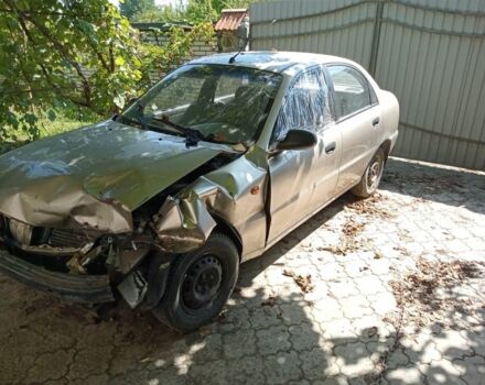 Сірий Деу Сенс, об'ємом двигуна 1.5 л та пробігом 200 тис. км за 550 $, фото 1 на Automoto.ua