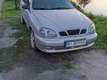 Деу Сенс 2004 у Полтаві на Automoto.ua Сірий Деу Сенс, об'ємом двигуна 1.5 л та пробігом 200 тис. км за 3000 $, фото 1 на Automoto.ua