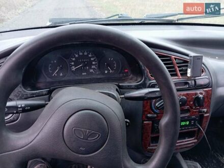 Дэу Сенс 2004 в Бобровице на Automoto.ua Серый Дэу Сенс, объемом двигателя 1.3 л и пробегом 327 тыс. км за 1150 $, фото 1 на Automoto.ua