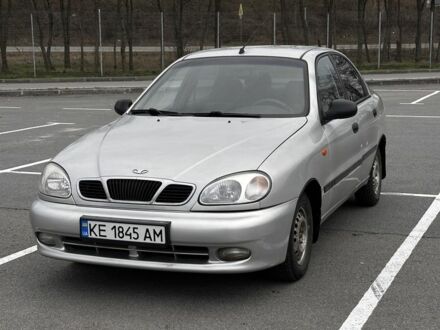 Сірий Деу Сенс, об'ємом двигуна 1.5 л та пробігом 202 тис. км за 2499 $, фото 1 на Automoto.ua