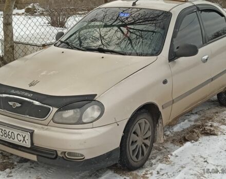 Серый Дэу Сенс, объемом двигателя 1.5 л и пробегом 340 тыс. км за 2700 $, фото 1 на Automoto.ua