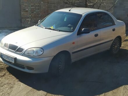 Серый Дэу Сенс, объемом двигателя 1.5 л и пробегом 317 тыс. км за 2300 $, фото 1 на Automoto.ua