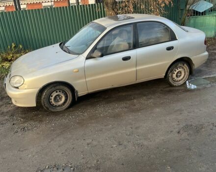 Сірий Деу Сенс, об'ємом двигуна 1.5 л та пробігом 300 тис. км за 1000 $, фото 1 на Automoto.ua