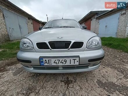 Дэу Сенс 2004 в Кривом Роге на Automoto.ua Серый Дэу Сенс, объемом двигателя 1.3 л и пробегом 140 тыс. км за 2000 $, фото 1 на Automoto.ua