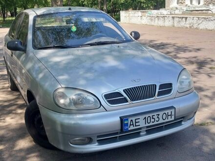 Дэу Сенс 2004 в Никополе на Automoto.ua Серый Дэу Сенс, объемом двигателя 1.5 л и пробегом 200 тыс. км за 1600 $, фото 1 на Automoto.ua