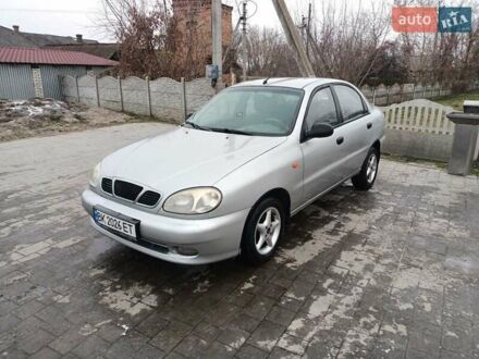 Деу Сенс 2005 у Остоге на Automoto.ua Сірий Деу Сенс, об'ємом двигуна 1.3 л та пробігом 162 тис. км за 1850 $, фото 1 на Automoto.ua
