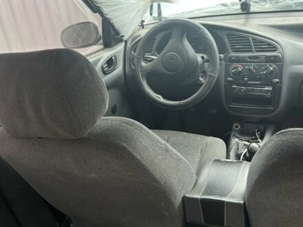 Сірий Деу Сенс, об'ємом двигуна 1.5 л та пробігом 300 тис. км за 800 $, фото 1 на Automoto.ua