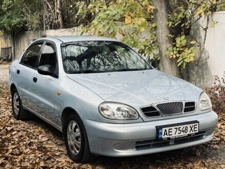 Дэу Сенс 2005 в Синельниковом на Automoto.ua Серый Дэу Сенс, объемом двигателя 1.6 л и пробегом 230 тыс. км за 2499 $, фото 1 на Automoto.ua