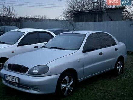 Сірий Деу Сенс, об'ємом двигуна 1.3 л та пробігом 220 тис. км за 2000 $, фото 1 на Automoto.ua