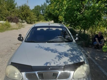 Деу Сенс 2005 у Славянске на Automoto.ua Сірий Деу Сенс, об'ємом двигуна 1.5 л та пробігом 406 тис. км за 2000 $, фото 1 на Automoto.ua