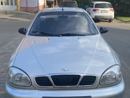 Деу Сенс 2005 у Умани на Automoto.ua Сірий Деу Сенс, об'ємом двигуна 1.3 л та пробігом 210 тис. км за 2400 $, фото 1 на Automoto.ua