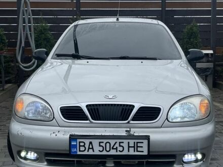 Деу Сенс 2006 у Новоукраинке на Automoto.ua Сірий Деу Сенс, об'ємом двигуна 1.5 л та пробігом 160 тис. км за 2700 $, фото 1 на Automoto.ua