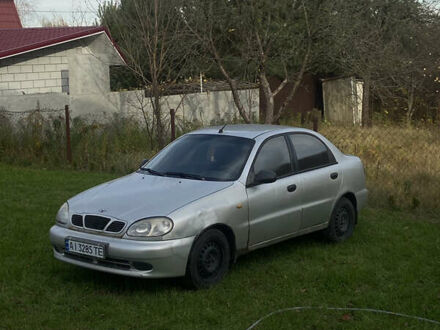 Сірий Деу Сенс, об'ємом двигуна 1.5 л та пробігом 193 тис. км за 2000 $, фото 1 на Automoto.ua