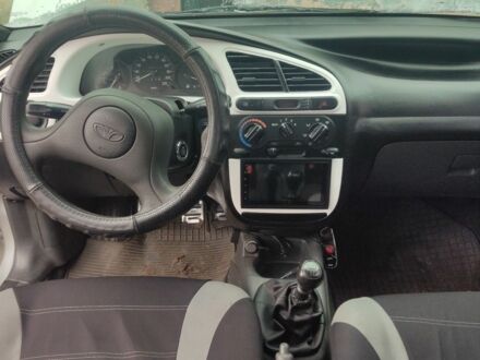 Серый Дэу Сенс, объемом двигателя 1.5 л и пробегом 240 тыс. км за 2246 $, фото 1 на Automoto.ua