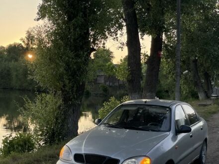 Серый Дэу Сенс, объемом двигателя 1.3 л и пробегом 250 тыс. км за 550 $, фото 1 на Automoto.ua