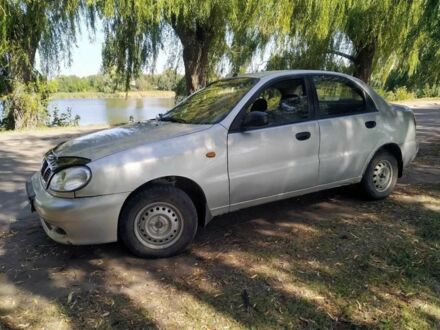 Дэу Сенс 2006 в Млынове на Automoto.ua Серый Дэу Сенс, объемом двигателя 1.3 л и пробегом 250 тыс. км за 1200 $, фото 1 на Automoto.ua