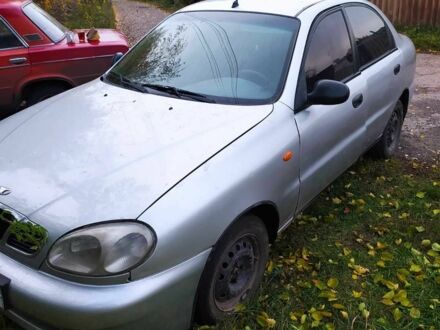 Серый Дэу Сенс, объемом двигателя 1.5 л и пробегом 200 тыс. км за 1300 $, фото 1 на Automoto.ua