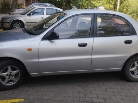 Сірий Деу Сенс, об'ємом двигуна 1.4 л та пробігом 198 тис. км за 2000 $, фото 1 на Automoto.ua