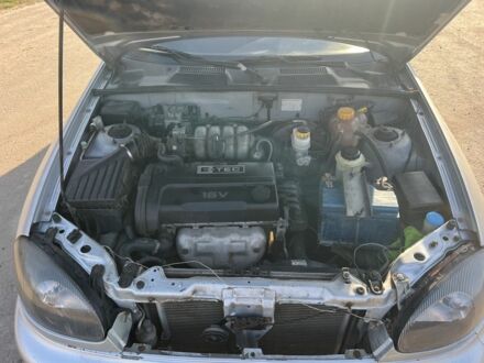 Сірий Деу Сенс, об'ємом двигуна 1.6 л та пробігом 164 тис. км за 1800 $, фото 1 на Automoto.ua