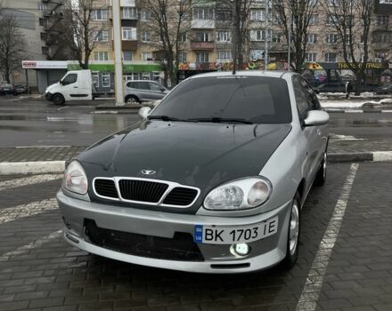 Серый Дэу Сенс, объемом двигателя 1.5 л и пробегом 300 тыс. км за 2100 $, фото 1 на Automoto.ua