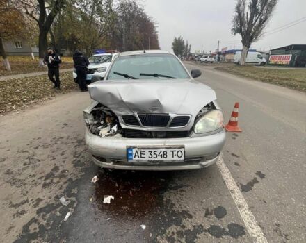 Серый Дэу Сенс, объемом двигателя 1.6 л и пробегом 200 тыс. км за 650 $, фото 1 на Automoto.ua