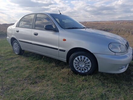 Дэу Сенс 2007 в Славянске на Automoto.ua Серый Дэу Сенс, объемом двигателя 1 л и пробегом 300 тыс. км за 1750 $, фото 1 на Automoto.ua